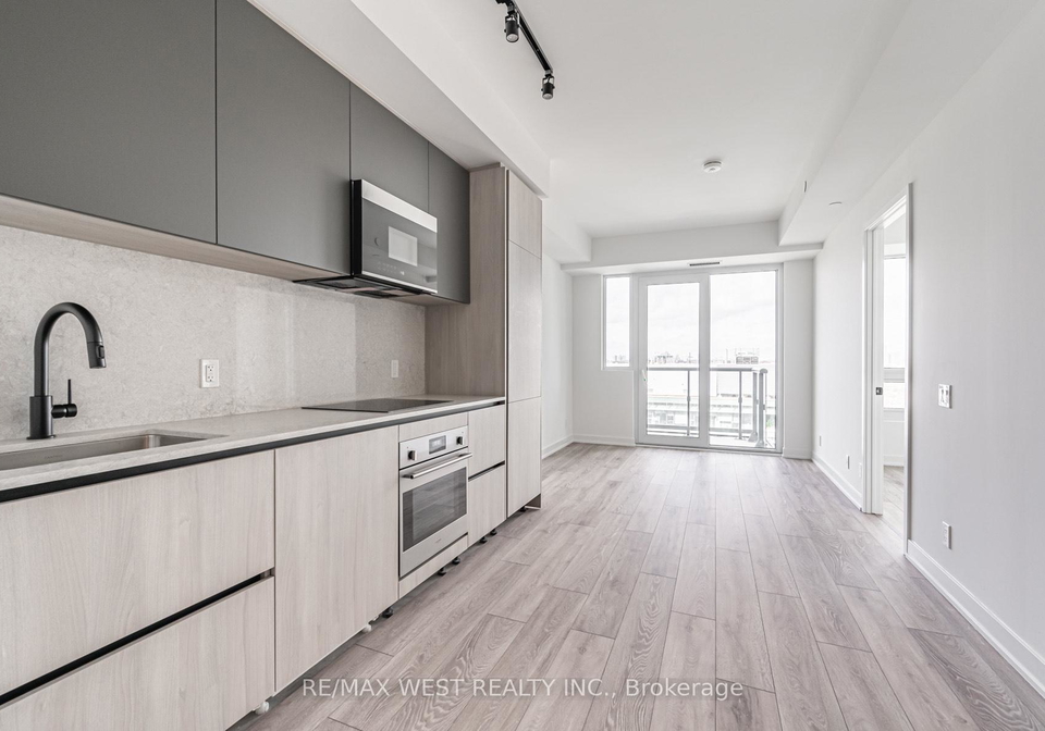108-peter-street-toronto-toronto-ontario-c13630328