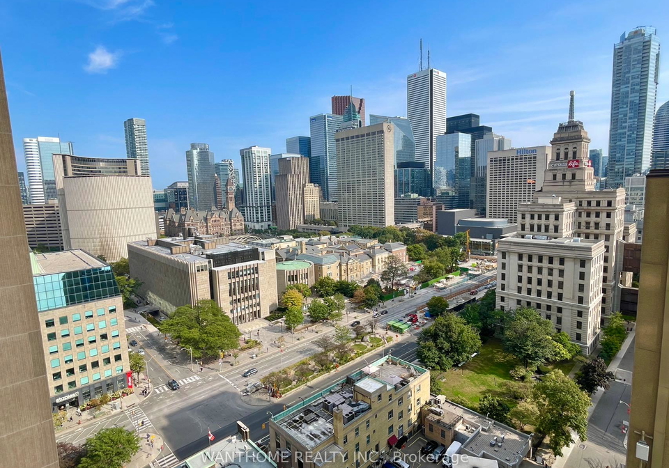 230-simcoe-street-toronto-toronto-ontario-c13630372