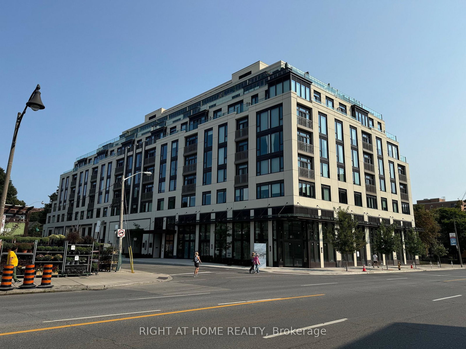 3-strathgowan-avenue-toronto-toronto-ontario-c13630416