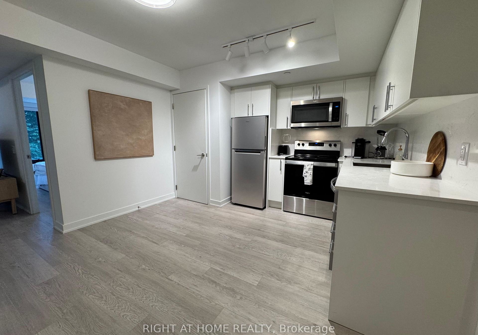 3-strathgowan-avenue-toronto-toronto-ontario-c13630416