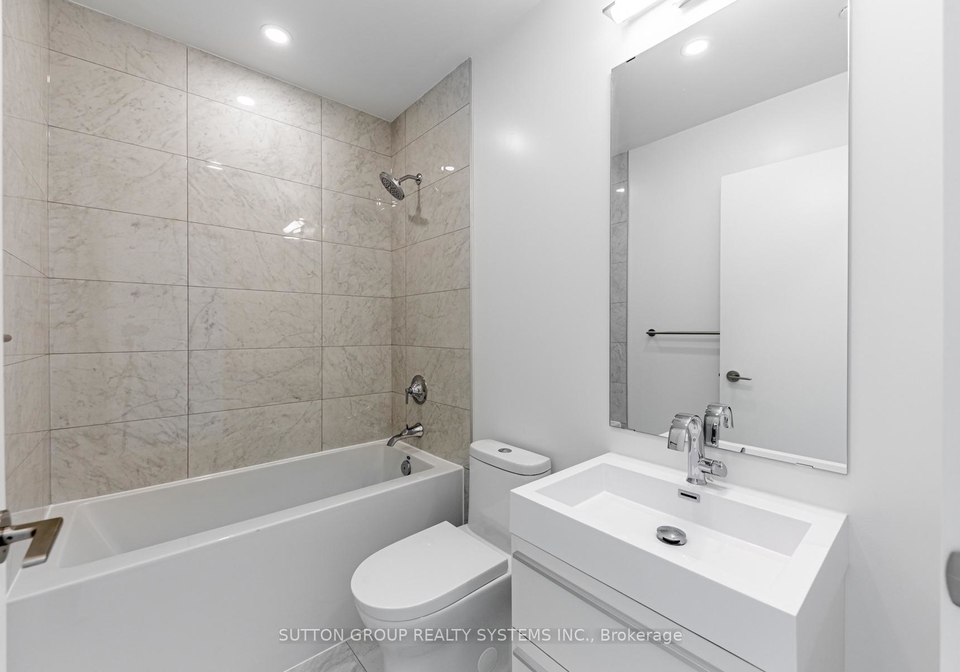 39-roehampton-avenue-toronto-toronto-ontario-c13630460