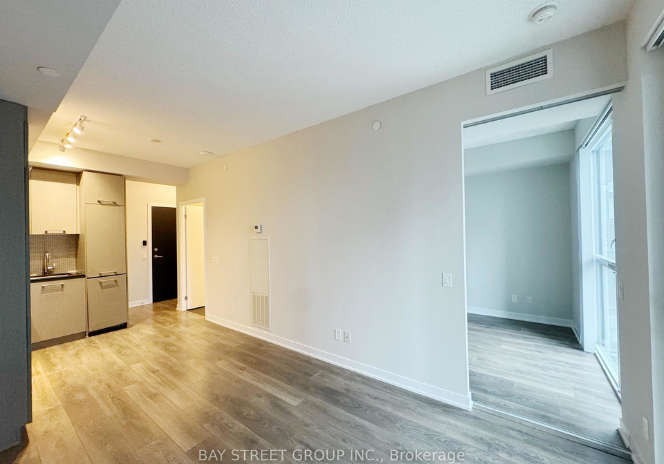 87-peter-street-toronto-toronto-ontario-c13630532