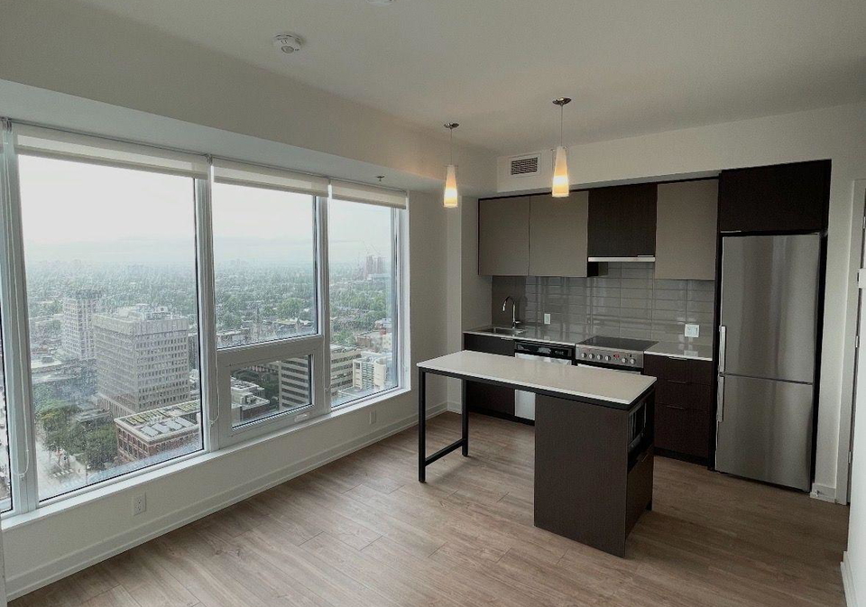 203-college-street-toronto-toronto-ontario-c13630586