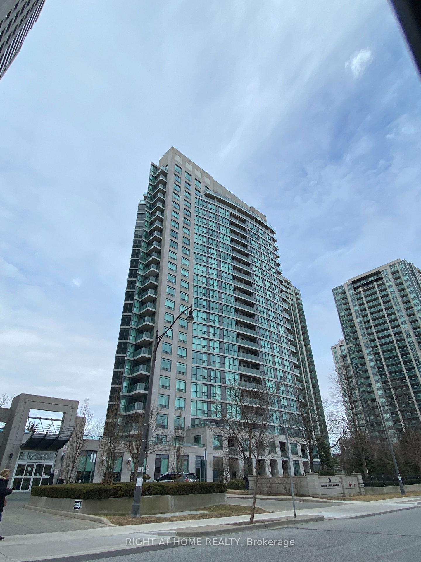 28-harrison-garden-boulevard-toronto-north-york-ontario-c13630640