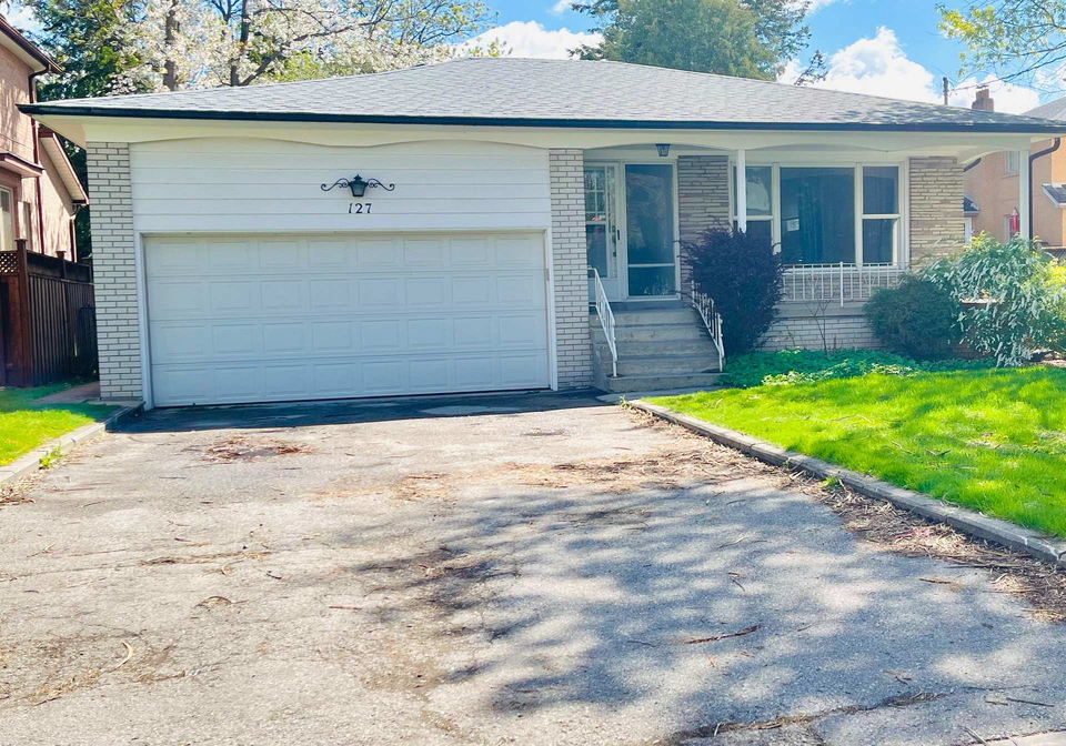 127-highgate-avenue-toronto-north-york-ontario-c13630656