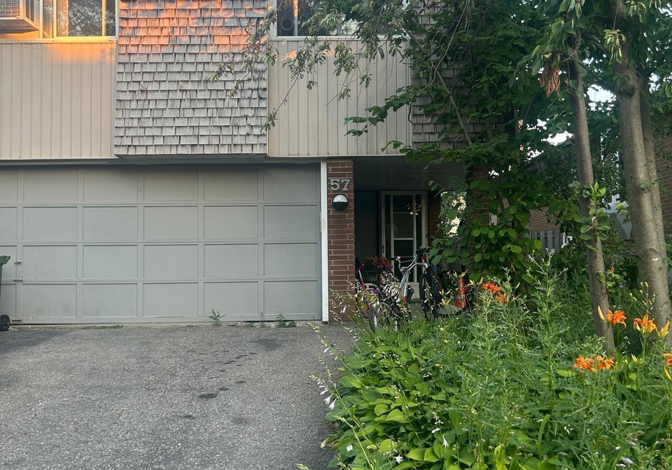57-lynch-road-toronto-north-york-ontario-c13630784