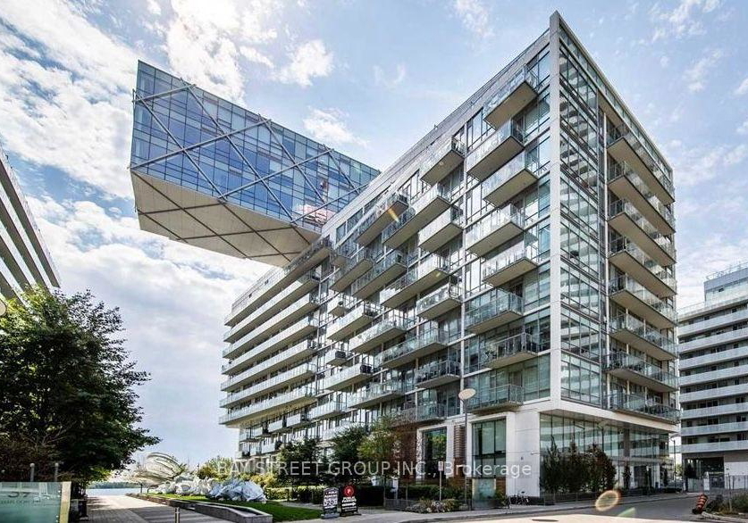 29-queens-quay-e-toronto-toronto-ontario-c13630792