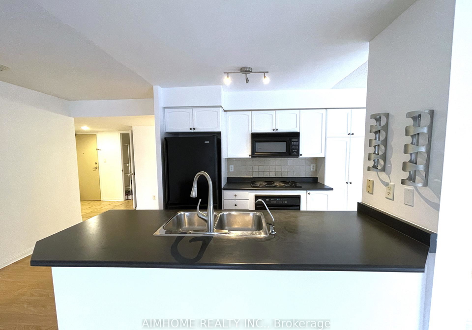 1000-king-street-w-toronto-toronto-ontario-c13630852