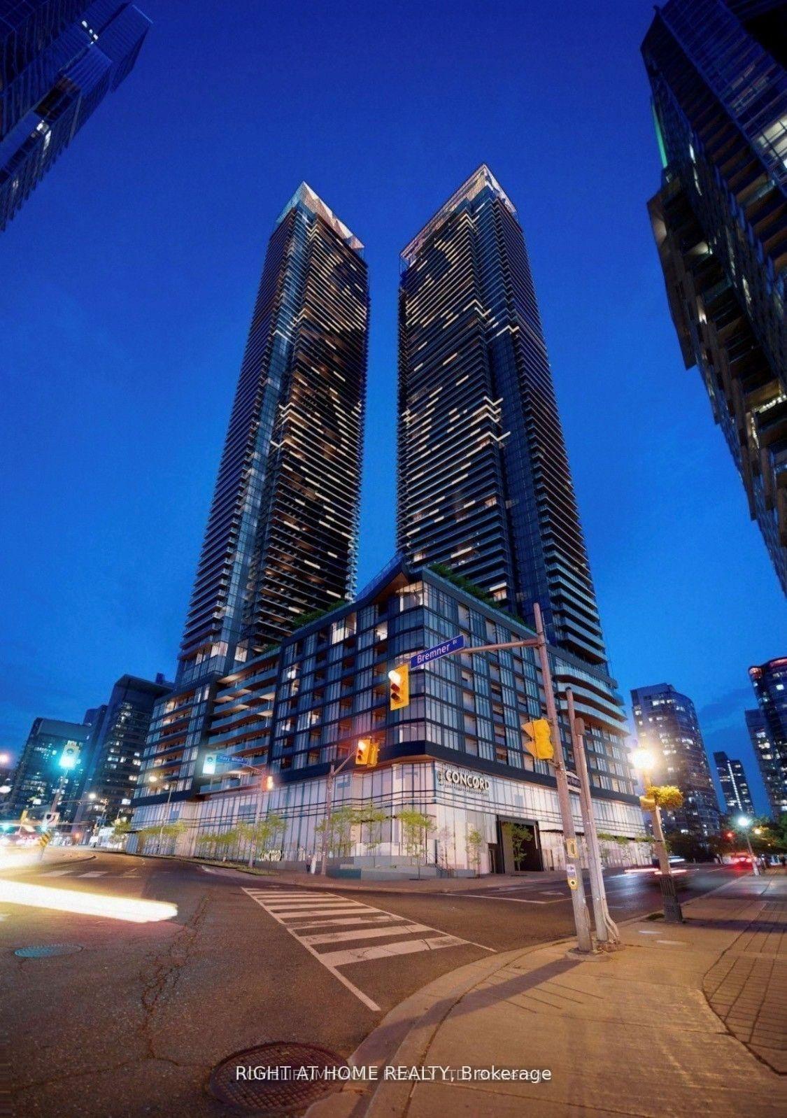 1-concord-cityplace-way-toronto-toronto-ontario-c13630856