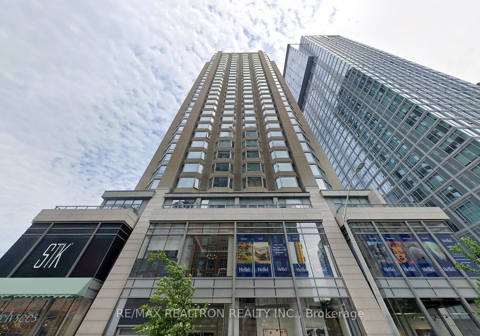 155-yorkville-avenue-toronto-toronto-ontario-c13630990