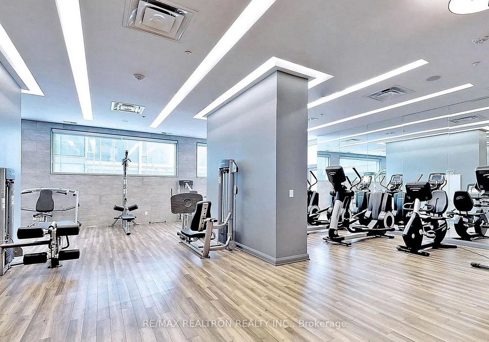 155-yorkville-avenue-toronto-toronto-ontario-c13630990