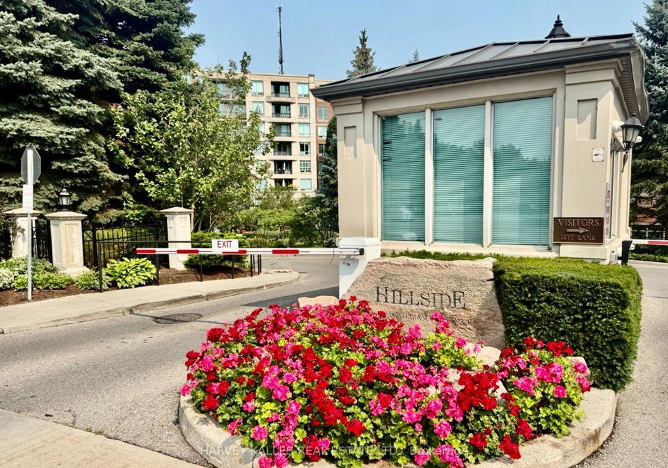28-william-carson-crescent-toronto-north-york-ontario-c13631004