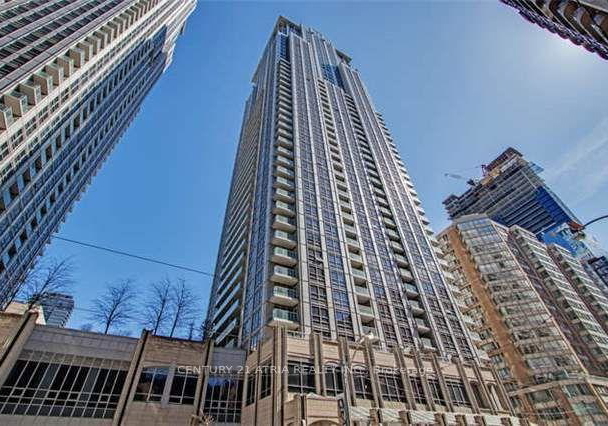 761-bay-street-toronto-toronto-ontario-c13631008
