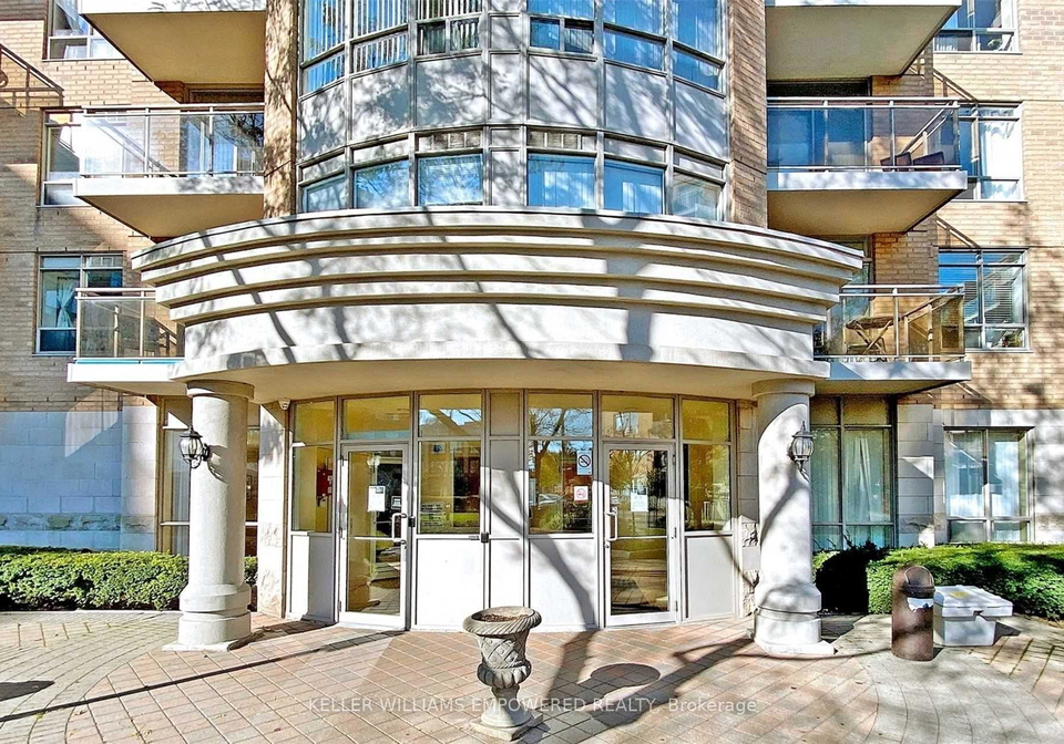 650-lawrence-avenue-w-toronto-toronto-ontario-c13631010