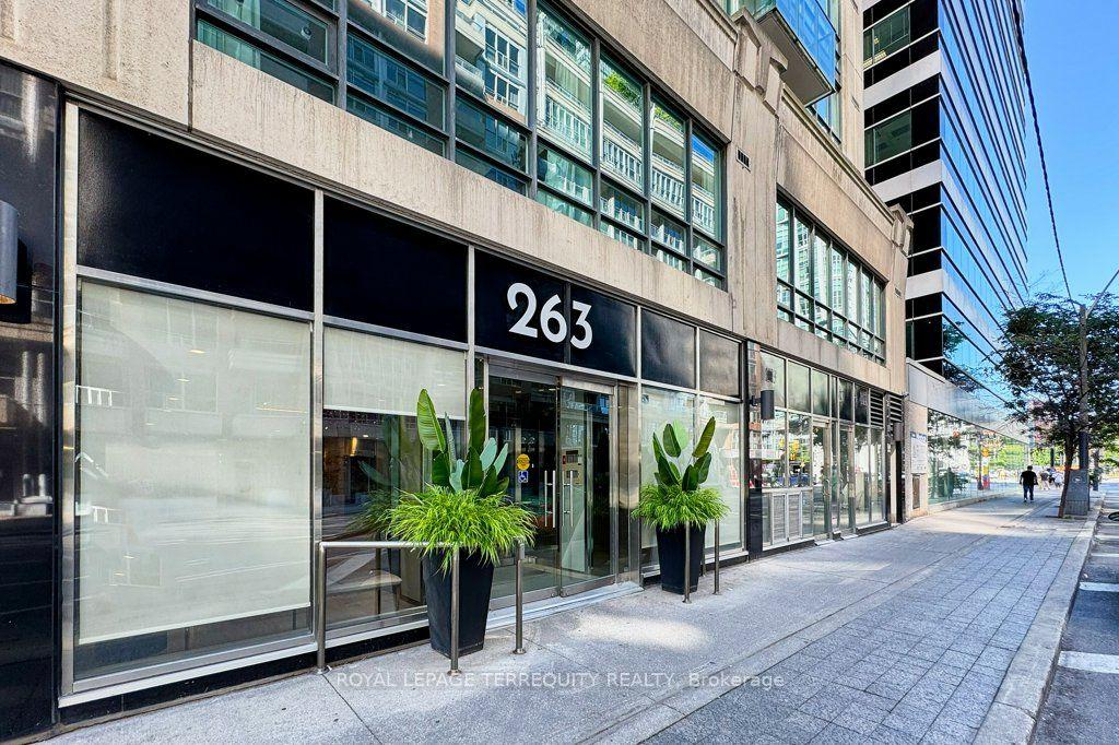 263-wellington-street-w-toronto-toronto-ontario-c13631210