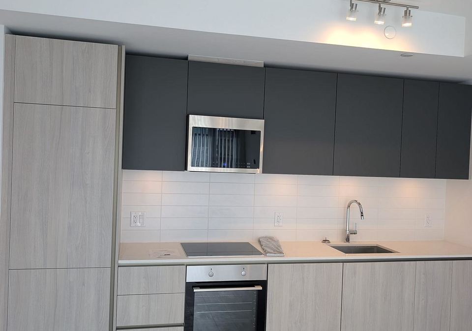 28-widmer-street-toronto-toronto-ontario-c13631216