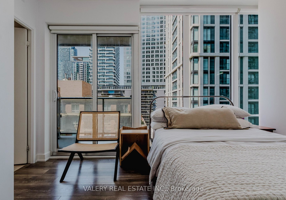195-redpath-avenue-toronto-toronto-ontario-c13631248