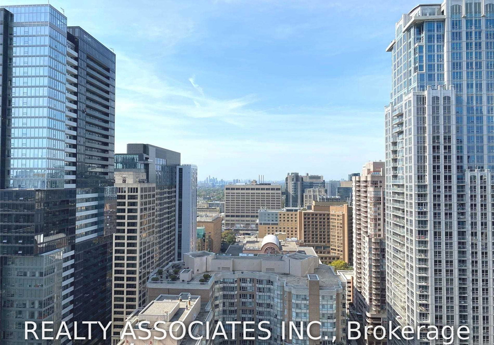 386-yonge-street-toronto-toronto-ontario-c13631282