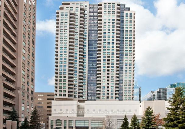 8-hillcrest-avenue-toronto-north-york-ontario-c13631306