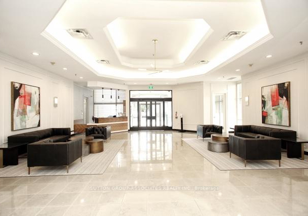 8-hillcrest-avenue-toronto-north-york-ontario-c13631306
