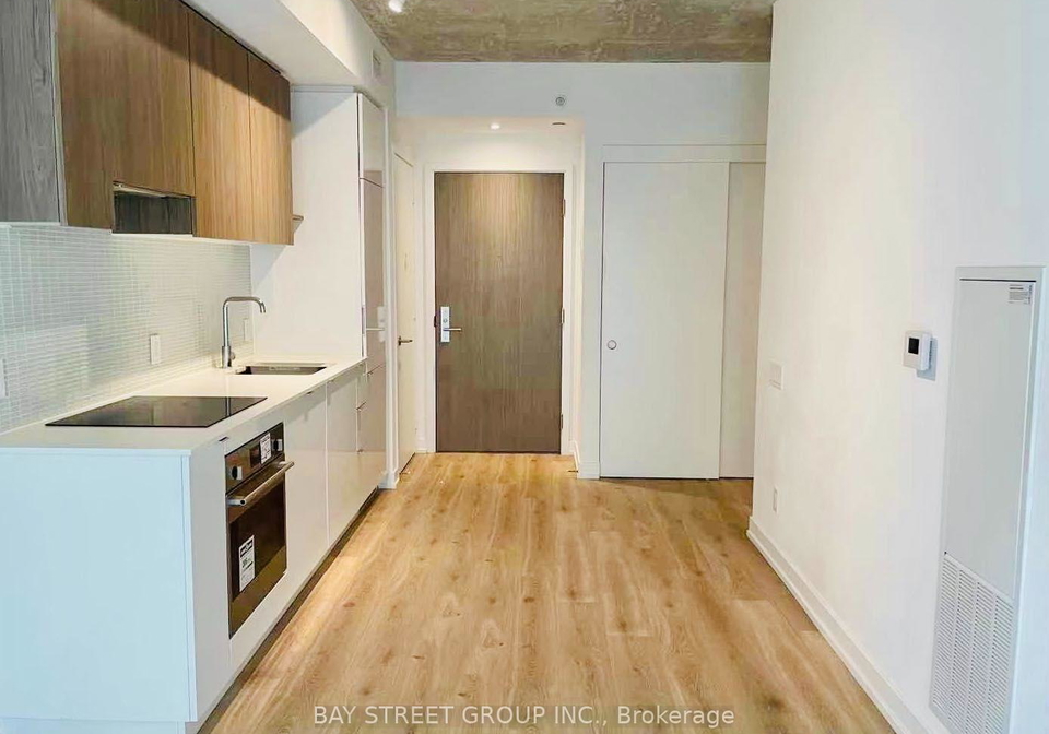 161-roehampton-avenue-toronto-toronto-ontario-c13631484
