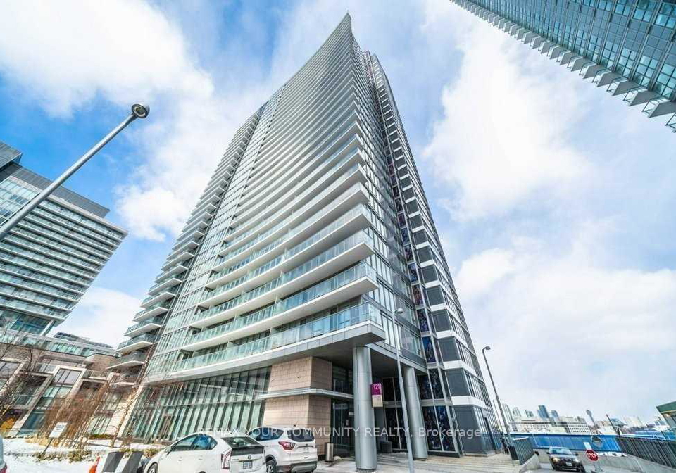 121-mcmahon-drive-toronto-north-york-ontario-c13631660