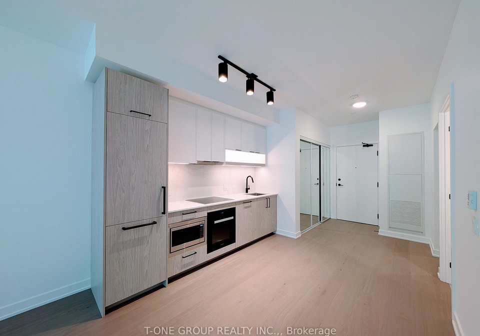 63-montclair-avenue-toronto-toronto-ontario-c13631712