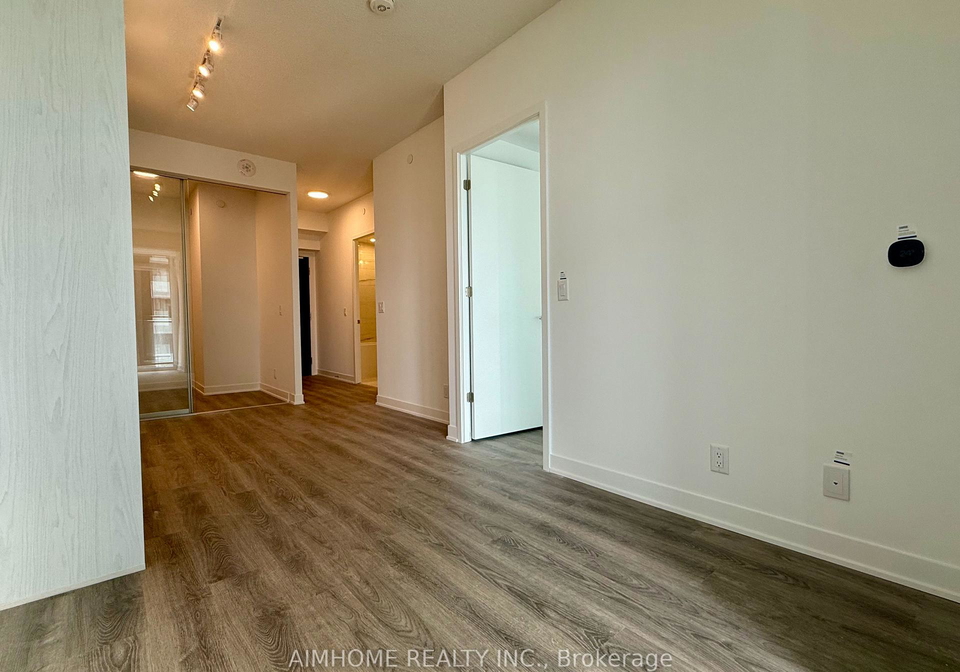 180-front-street-e-toronto-toronto-ontario-c13631846