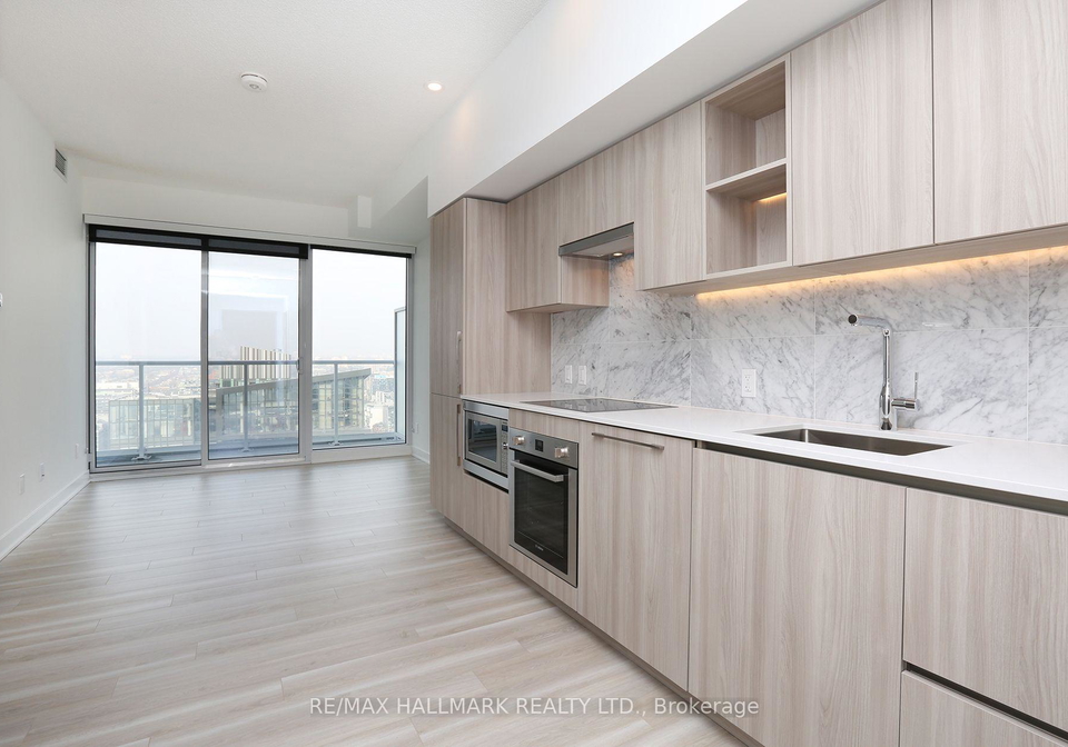 17-bathurst-street-toronto-toronto-ontario-c13631852
