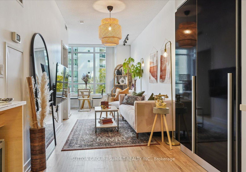 38-dan-leckie-way-toronto-toronto-ontario-c13632038