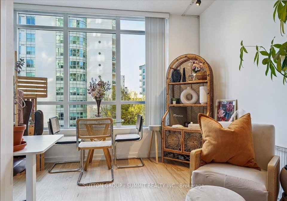 38-dan-leckie-way-toronto-toronto-ontario-c13632038