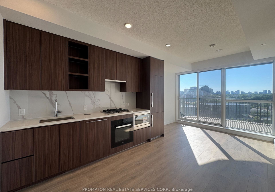 18-esther-shiner-boulevard-toronto-north-york-ontario-c13632100