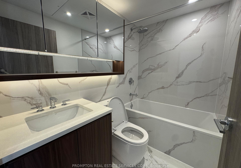 18-esther-shiner-boulevard-toronto-north-york-ontario-c13632100