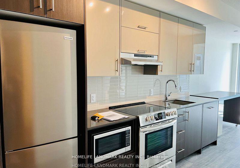 188-fairview-mall-drive-toronto-north-york-ontario-c13632118