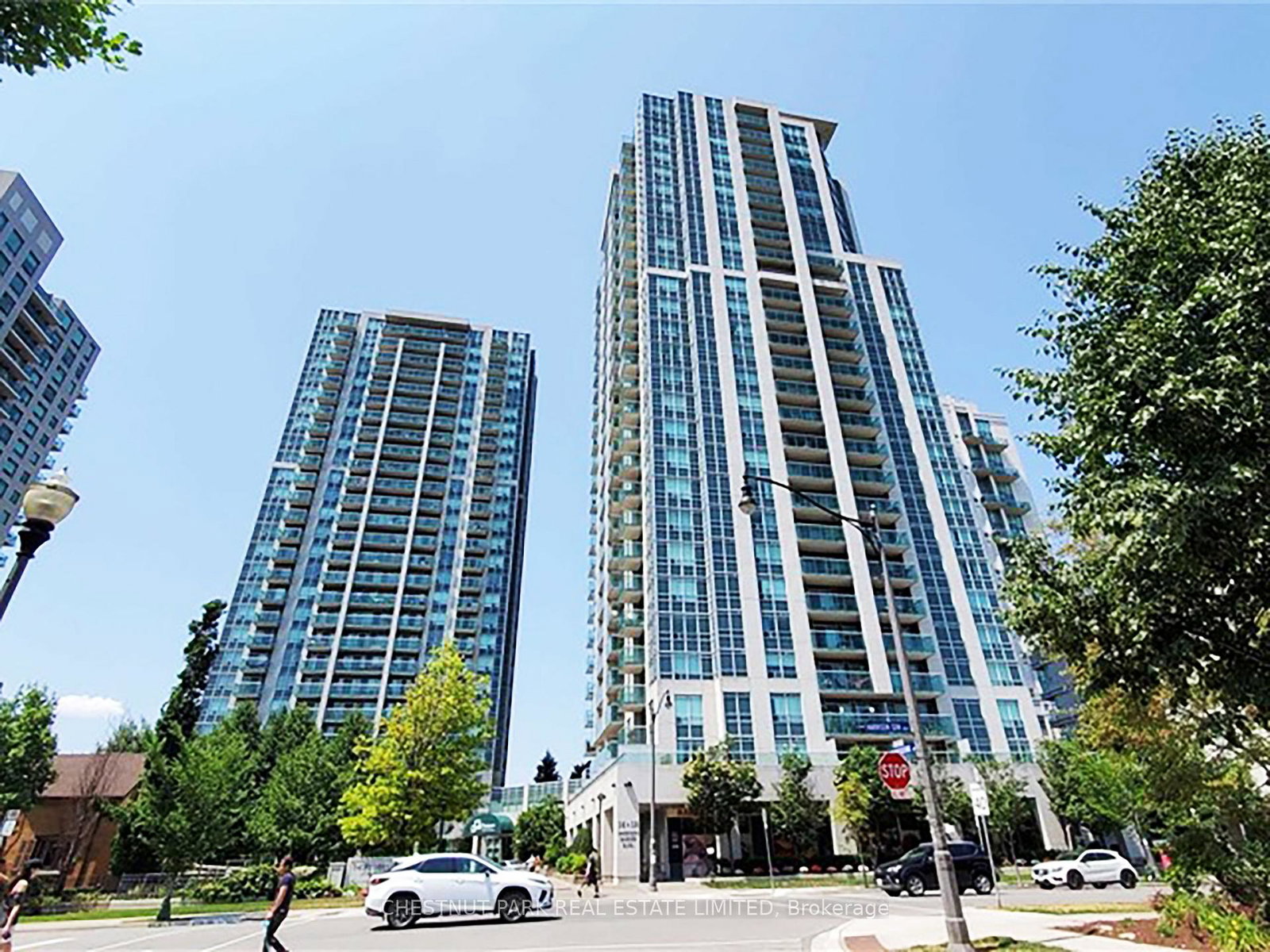 18-harrison-garden-boulevard-toronto-north-york-ontario-c13632134