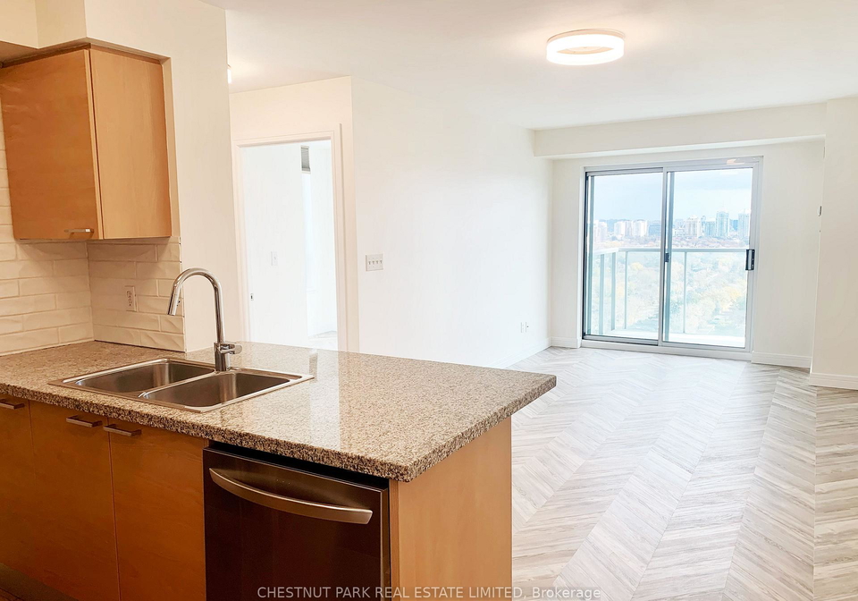 18-harrison-garden-boulevard-toronto-north-york-ontario-c13632134