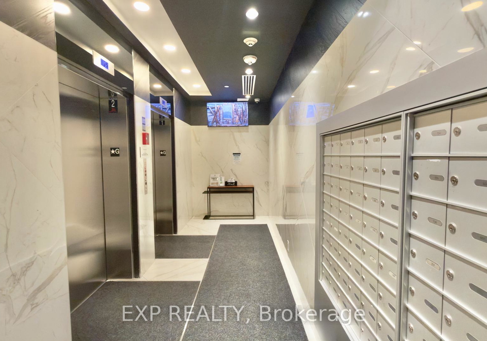 458-richmond-street-w-toronto-toronto-ontario-c13632300
