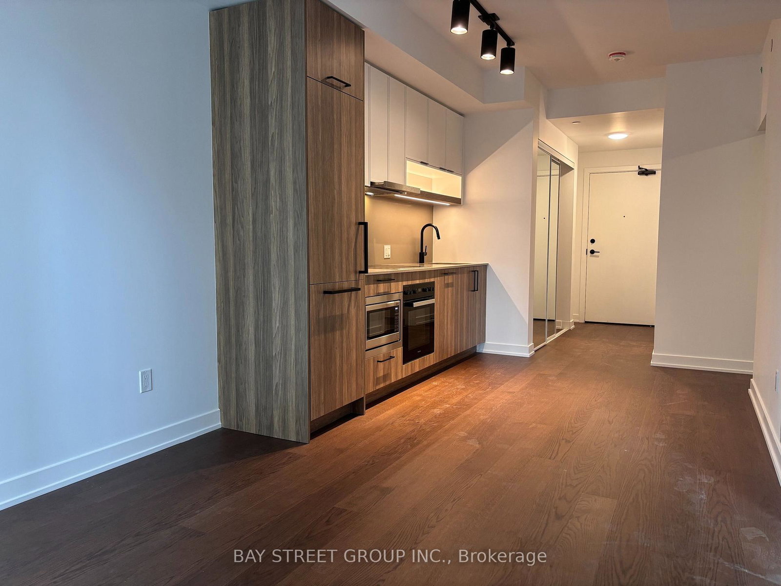 91-montclair-avenue-toronto-toronto-ontario-c13632628