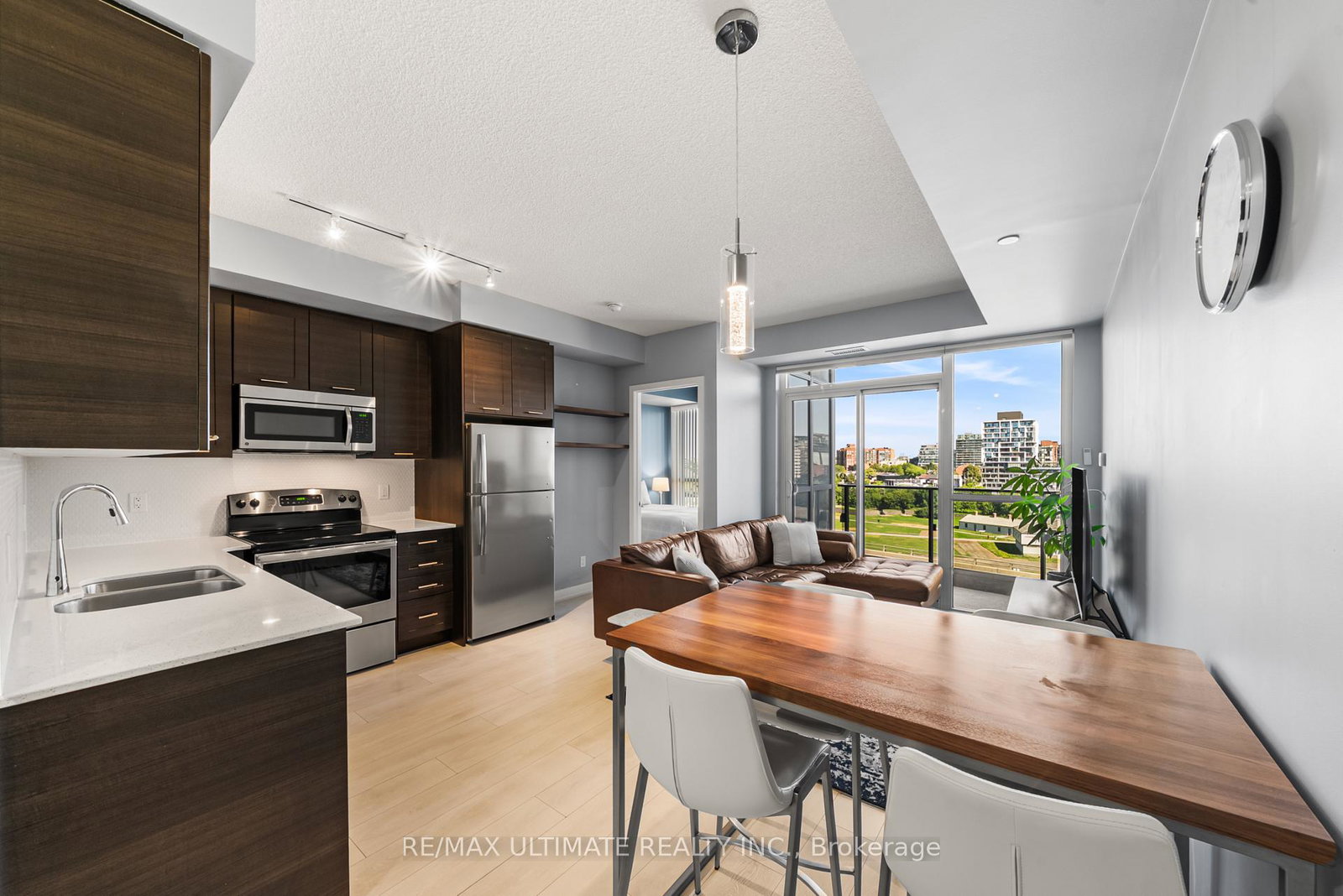 50-bruyeres-mews-toronto-toronto-ontario-c13632902