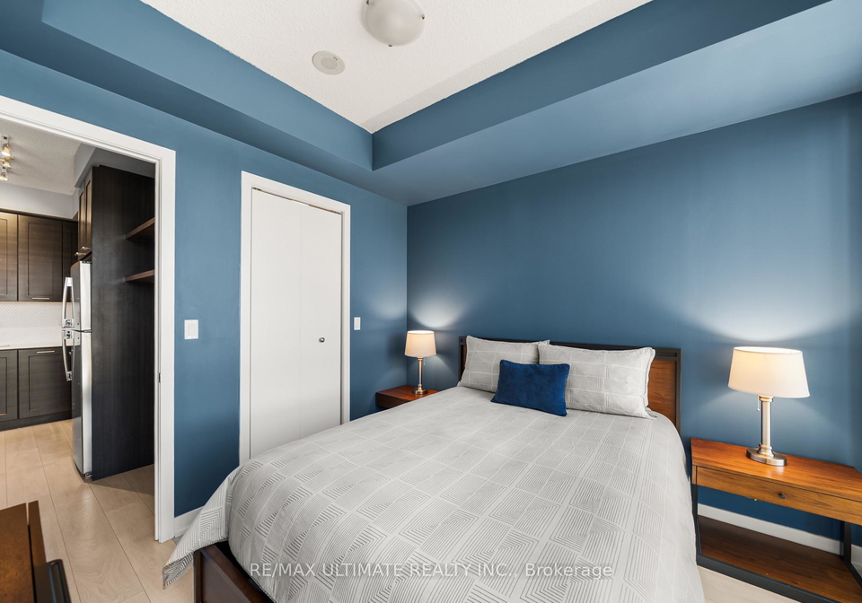 50-bruyeres-mews-toronto-toronto-ontario-c13632902
