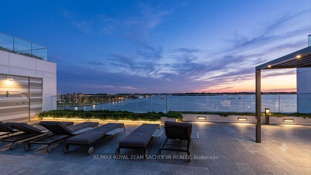 118-merchants-wharf-toronto-toronto-ontario-c13633130