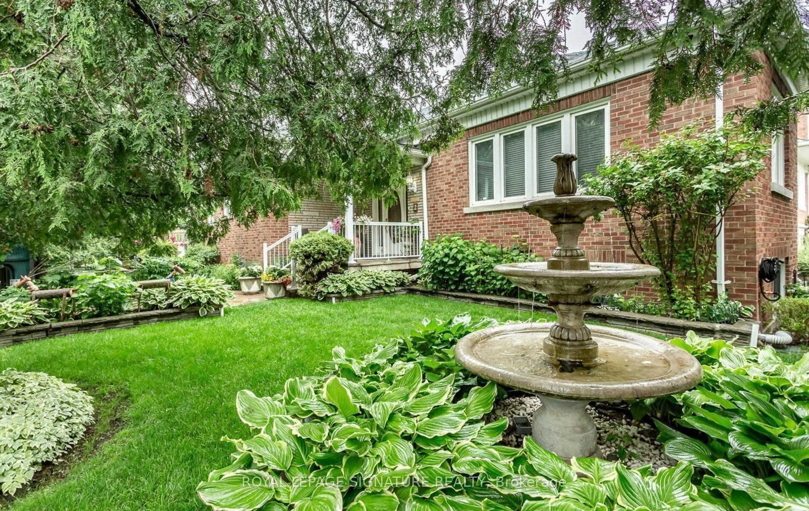 2-hillcrest-drive-toronto-toronto-ontario-c13633176
