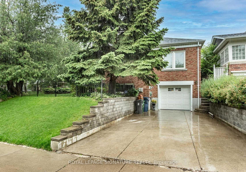 2-hillcrest-drive-toronto-toronto-ontario-c13633176