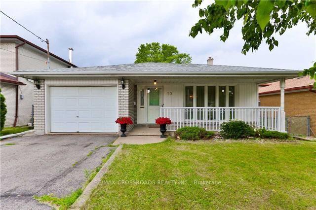 10-doverwood-court-toronto-north-york-ontario-c13633260