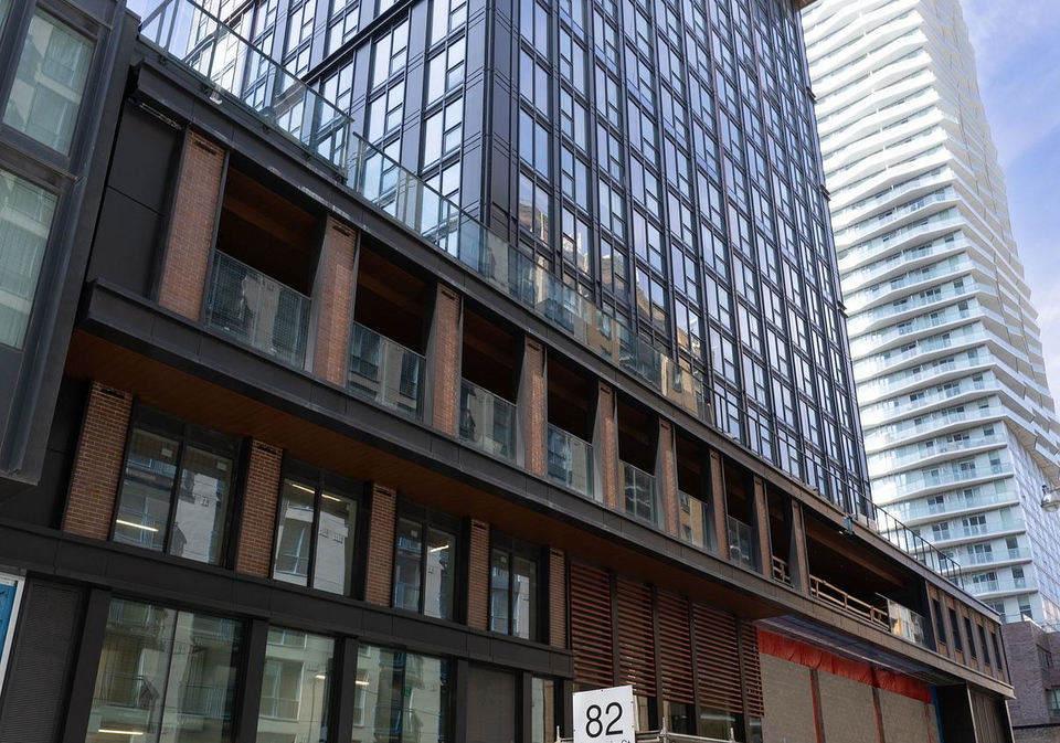 82-dalhousie-street-toronto-toronto-ontario-c13633320
