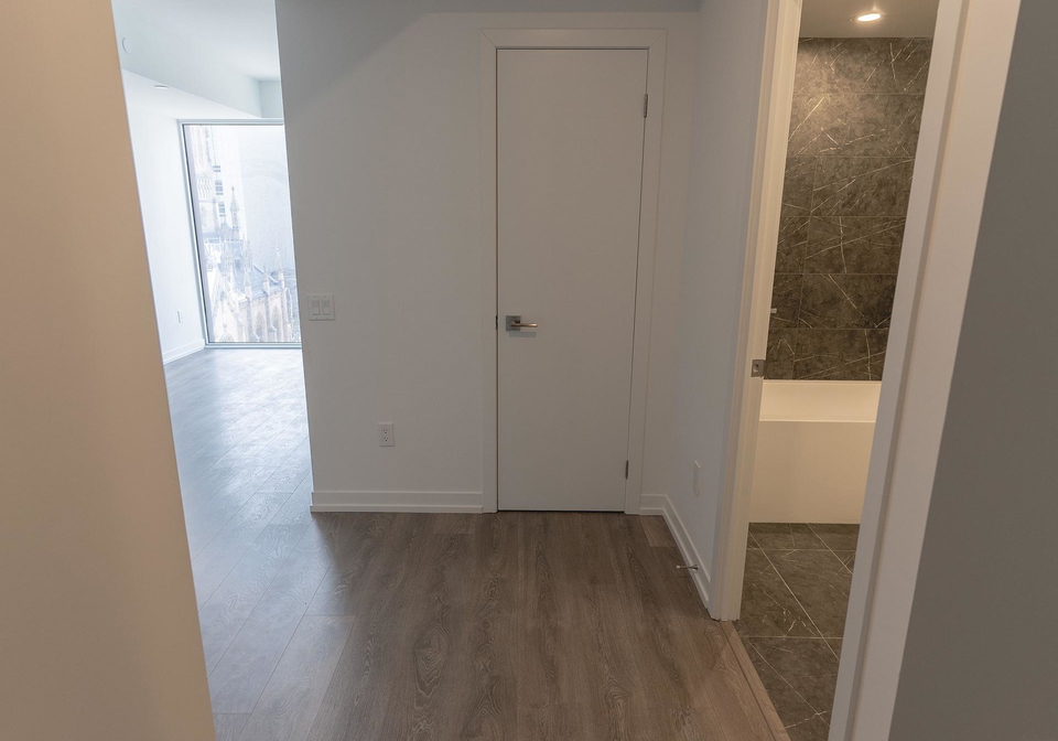 82-dalhousie-street-toronto-toronto-ontario-c13633320