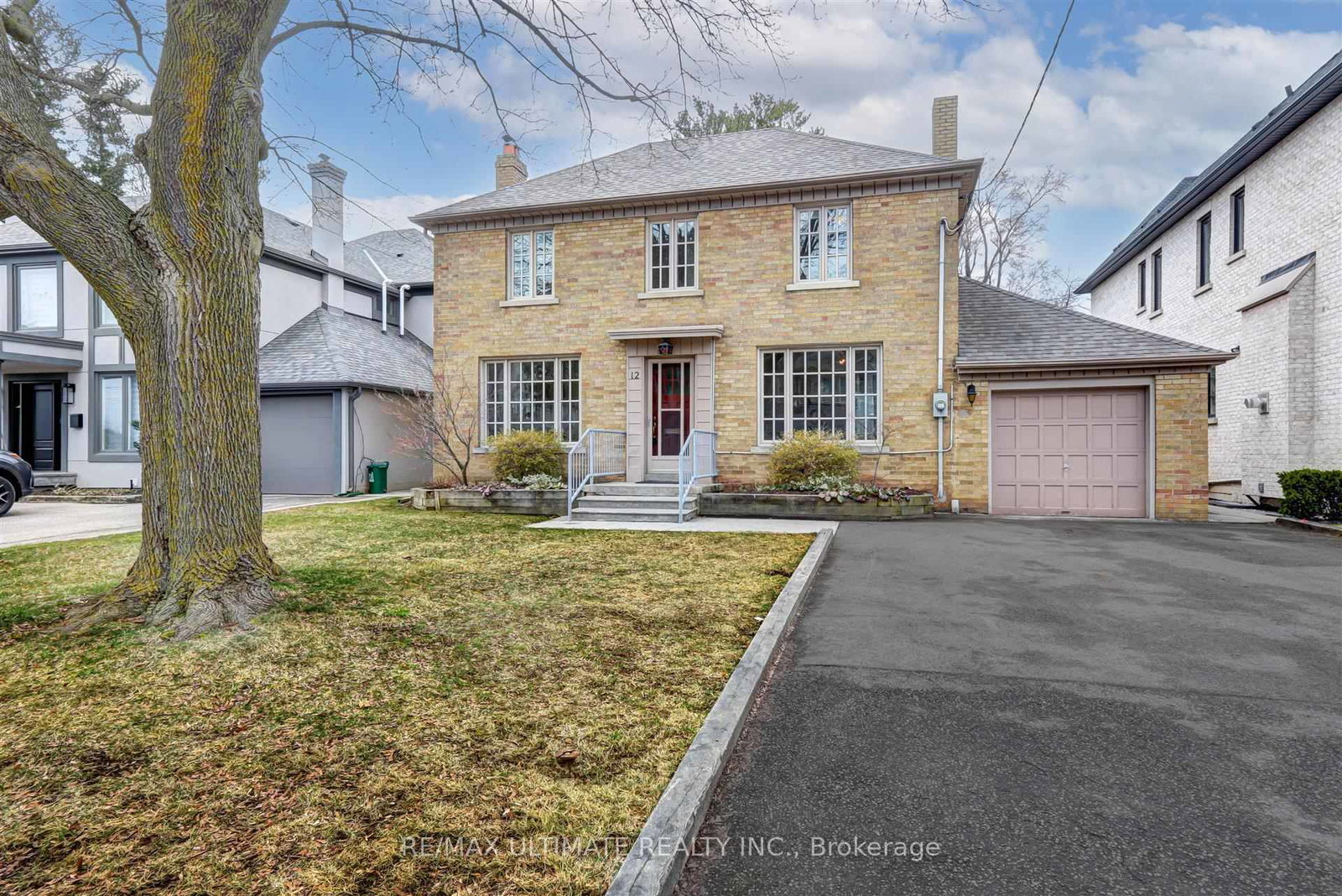 12-tregellis-road-toronto-toronto-ontario-c13633636