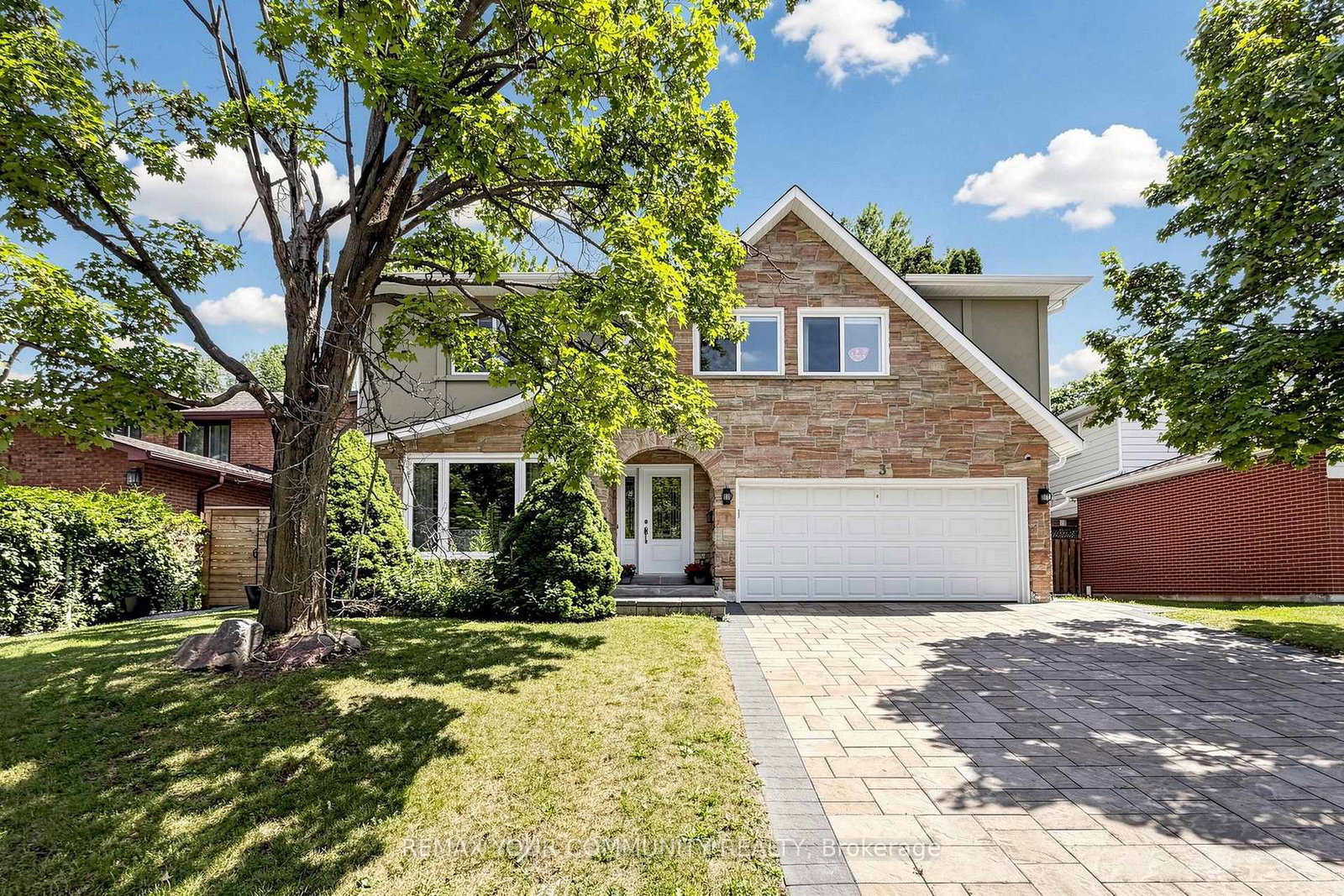 3-cobblestone-drive-toronto-north-york-ontario-c13633736