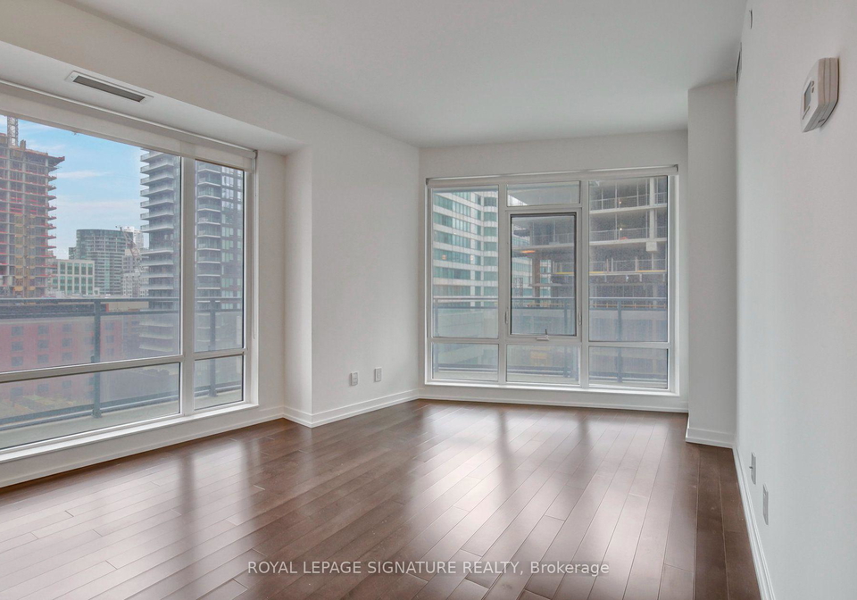 21-widmer-street-toronto-toronto-ontario-c13633966