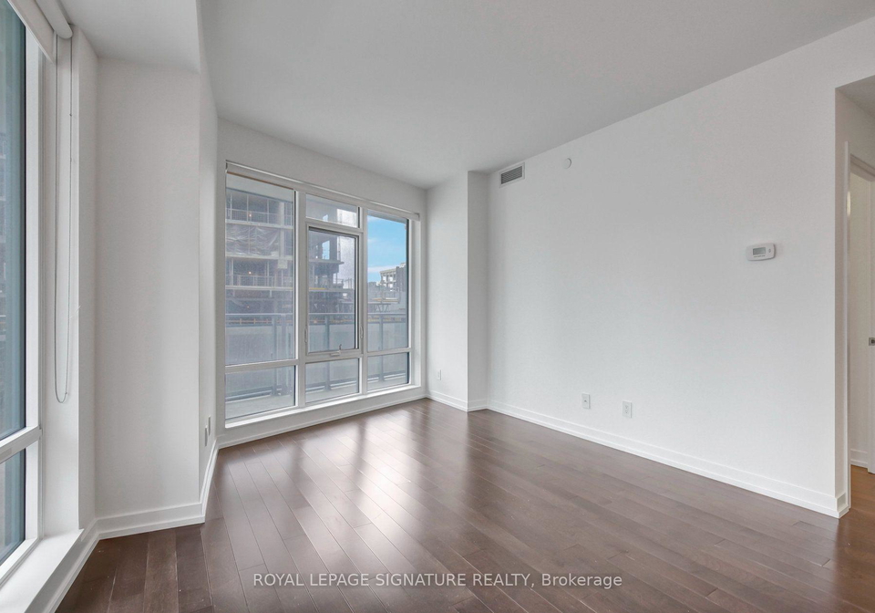 21-widmer-street-toronto-toronto-ontario-c13633966